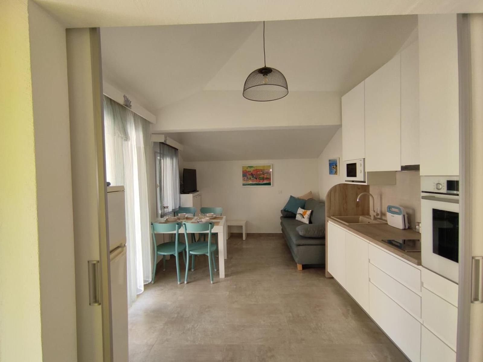 Apartments Marcic Bol Extérieur photo