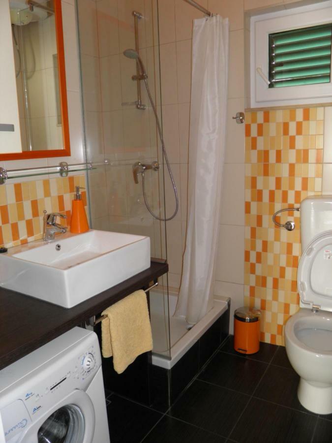 Apartments Marcic Bol Extérieur photo