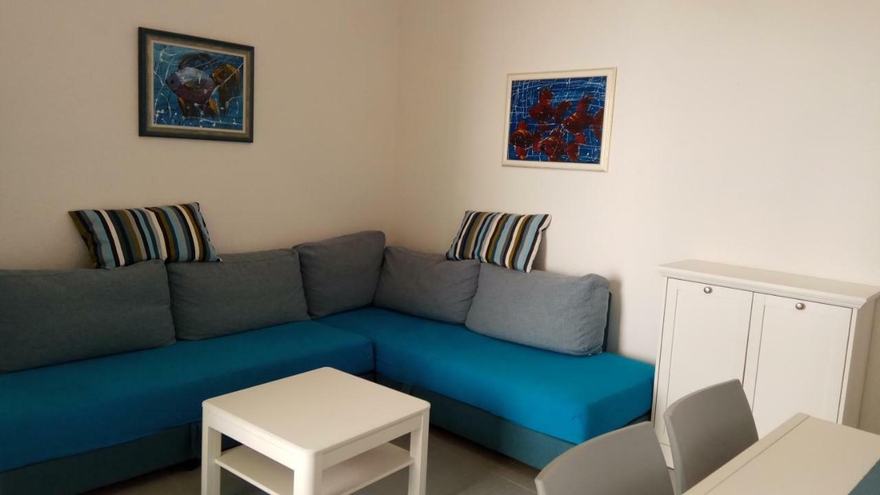 Apartments Marcic Bol Extérieur photo